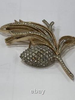 Vintage Crown Trifari gold tone Alfred Philippe'Egrets' pave pinecone Brooch
