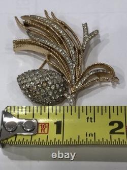 Vintage Crown Trifari gold tone Alfred Philippe'Egrets' pave pinecone Brooch