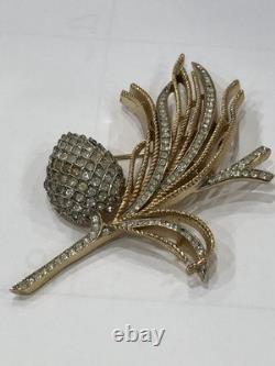 Vintage Crown Trifari gold tone Alfred Philippe'Egrets' pave pinecone Brooch