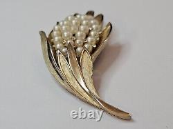 Vintage Crown Triffari Brooch Pin Gold Tone Pearl Rhinestone Cluster MCM Signed