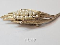 Vintage Crown Triffari Brooch Pin Gold Tone Pearl Rhinestone Cluster MCM Signed