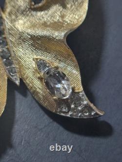 Vintage Gold Tone Crown Trifari Alfred Philippe Butterfly Rhinestone Brooch