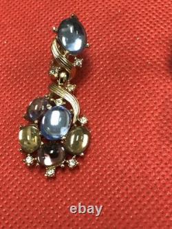 Vintage Nos Crown Trifari Philippe Gold Tone Pastel Muticolored Clip On Earrings