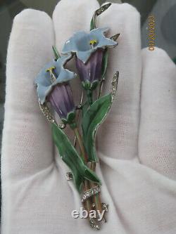 Vintage Signed Crown Trifari Alfred Philippe Enameled Rhinestone Flower Fur Clip