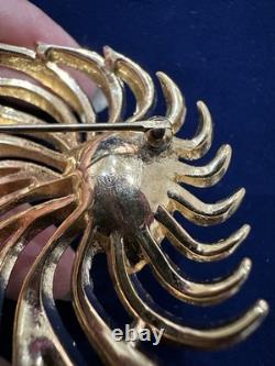Vintage Signed Crown Trifari Pat. Pending Brooch Alfred Philippe Lgr 2 3/4 Mint
