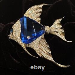 Vintage TRIFARI Alfred Philippe Angelfish Blue Fur Clip Brooch 1941 Rare