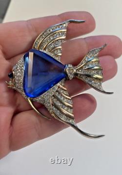 Vintage TRIFARI Alfred Philippe Angelfish Blue Fur Clip Brooch 1941 Rare