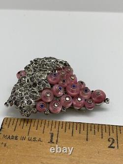 Vintage Trifari Alfred Philippe 1940s Signed Pink Glass Grapes Brooch Fur Clip
