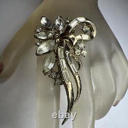 Vintage Trifari Alfred Philippe Crystal Rhinestone Brooch Pin Signed