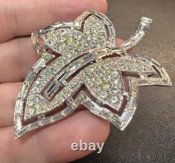 Vintage Trifari Alfred Philippe Crystal Rhinestone Leaf Brooch Pin Maple Ivy