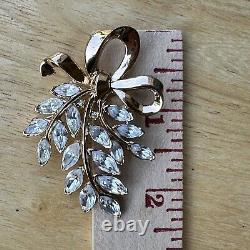 Vintage Trifari Alfred Philippe Pat Pend Clear Rhinestone Leaf Marquise Brooch