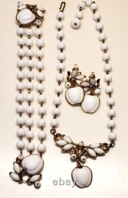 Vintage Trifari, Alfred Philippe, White Apple set, Necklace, Earrings, Bracelet
