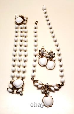 Vintage Trifari, Alfred Philippe, White Apple set, Necklace, Earrings, Bracelet
