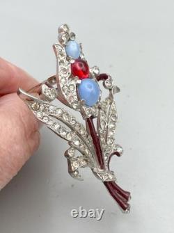 Vintage Trifari Philippe Moonstone Glass Cabochons Flower Fur Clip Brooch 1940-s