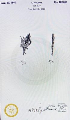 Vintage Trifari Philippe Moonstone Glass Cabochons Flower Fur Clip Brooch 1940-s