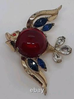 Vintage Trifari Red Glass Jelly Belly Fish Brooch 1952 Alfred Philippe