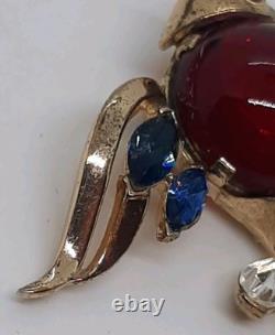 Vintage Trifari Red Glass Jelly Belly Fish Brooch 1952 Alfred Philippe