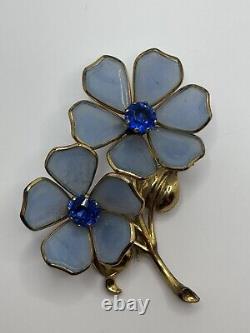 Vintage Trifari Unsigned Poured Glass Rhinestone Flower Fur Clip Alfred Philippe