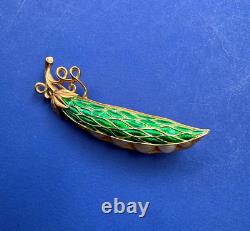 Vintage Trifarri Alfred Philippe Green Enamel Pea Pod Faux Pearl Pin Mint Cond