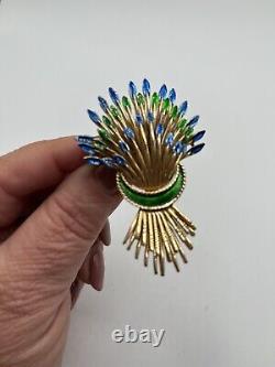 Vintage crown trifari alfred philippe brooch. Spikelets Flower Enamel Gold Tone