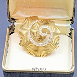 Vintage signed Trifari lovely gold ruffled swirl Brooch in gift box