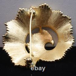 Vintage signed Trifari lovely gold ruffled swirl Brooch in gift box