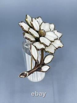 Vintage trifari brooch flower Philippe carved glass 2 tiered 3.5 inches pat pend