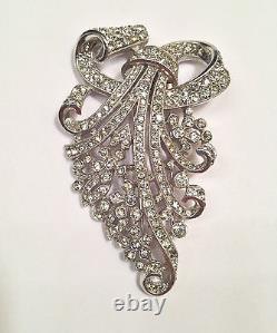 Vtg 1938-42 A. Philippe Crown Trifari Rhodium Rhinestone Flower Scroll Clip