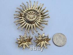 Vtg Alfred Philippe Crown TRIFARI Rhinestone BIG Flower Pin & Earrings