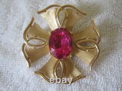 Vtg Alfred Philippe Crown Trifari Maltese Cross Brushed Gold Brooch Faceted Ston