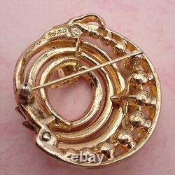 Vtg Alfred Philippe Trifari Simulated Pearl Swirl Clear Rhinestone Gold Tone Pin