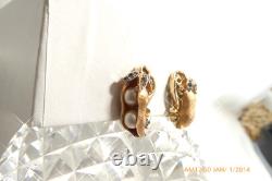 Vtg Crown Trifari A. Philippe Gold & Pearl Pea Pod Brooch Pin & Earrings Set