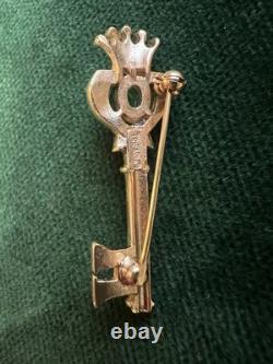 Vtg Crown Trifari Alfred Philippe Blue Enamel Green Cabochon Key Jelly Belly