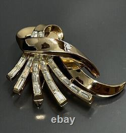 Vtg Crown Trifari Alfred Philippe Brooch Clip Earrings Set Gold Tone Rhinestones
