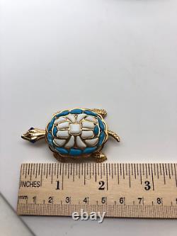 Vtg Crown Trifari Modern Mosaics Blue White Glass gold Tone Turtle Brooch Signed