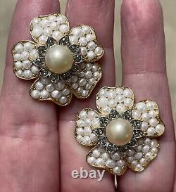 Vtg Crown Trifari Philippe Pearl & Black Diamond Flower Brooch Earrings Set