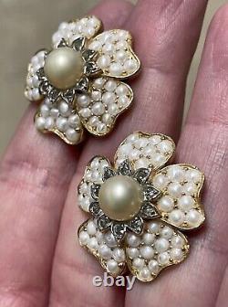 Vtg Crown Trifari Philippe Pearl & Black Diamond Flower Brooch Earrings Set