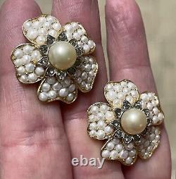 Vtg Crown Trifari Philippe Pearl & Black Diamond Flower Brooch Earrings Set