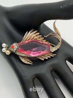 Vtg Rare Pink Glass Crown TRIFARI Sterling Fish Brooch Alfred Philippe Design