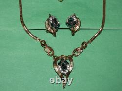 Vtg TRIFARI Alfred Philippe EMERALD GREEN NECKLACE EARRINGS SET SIGNED GOLD TONE